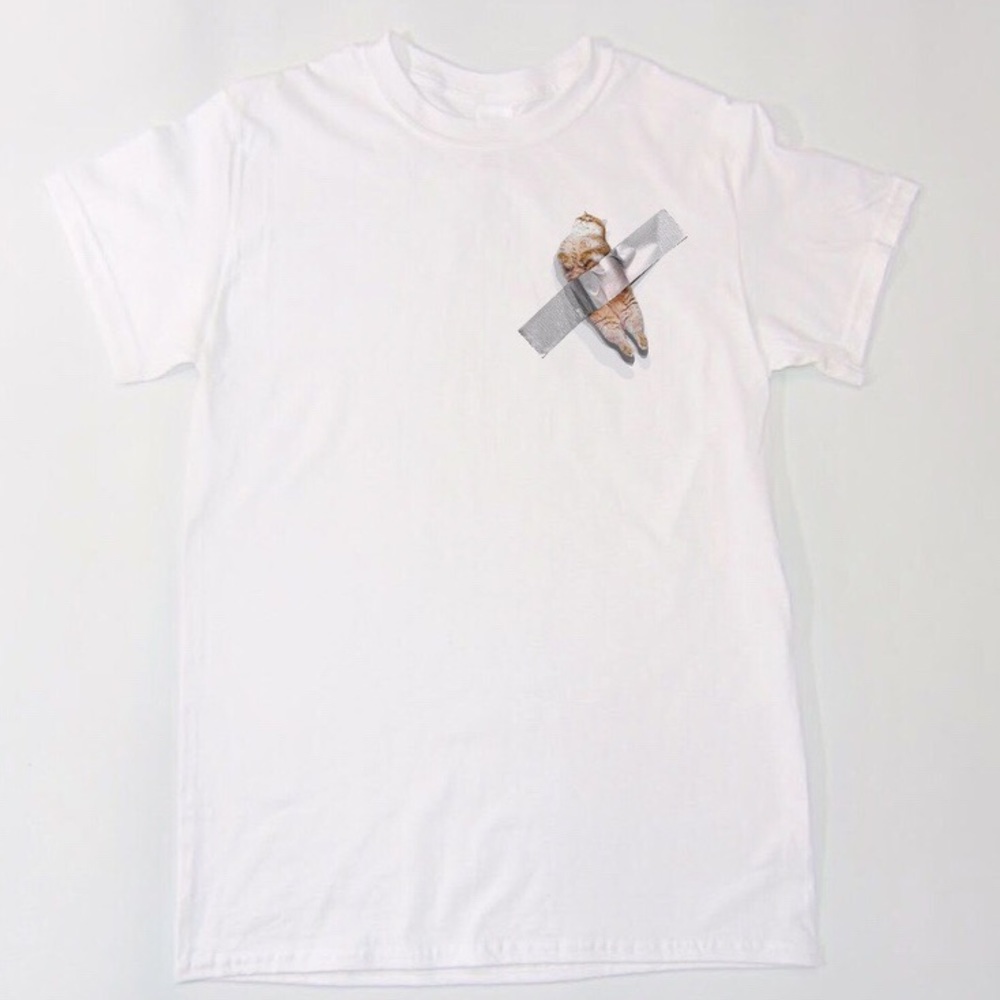 Cat wall t-shirt
